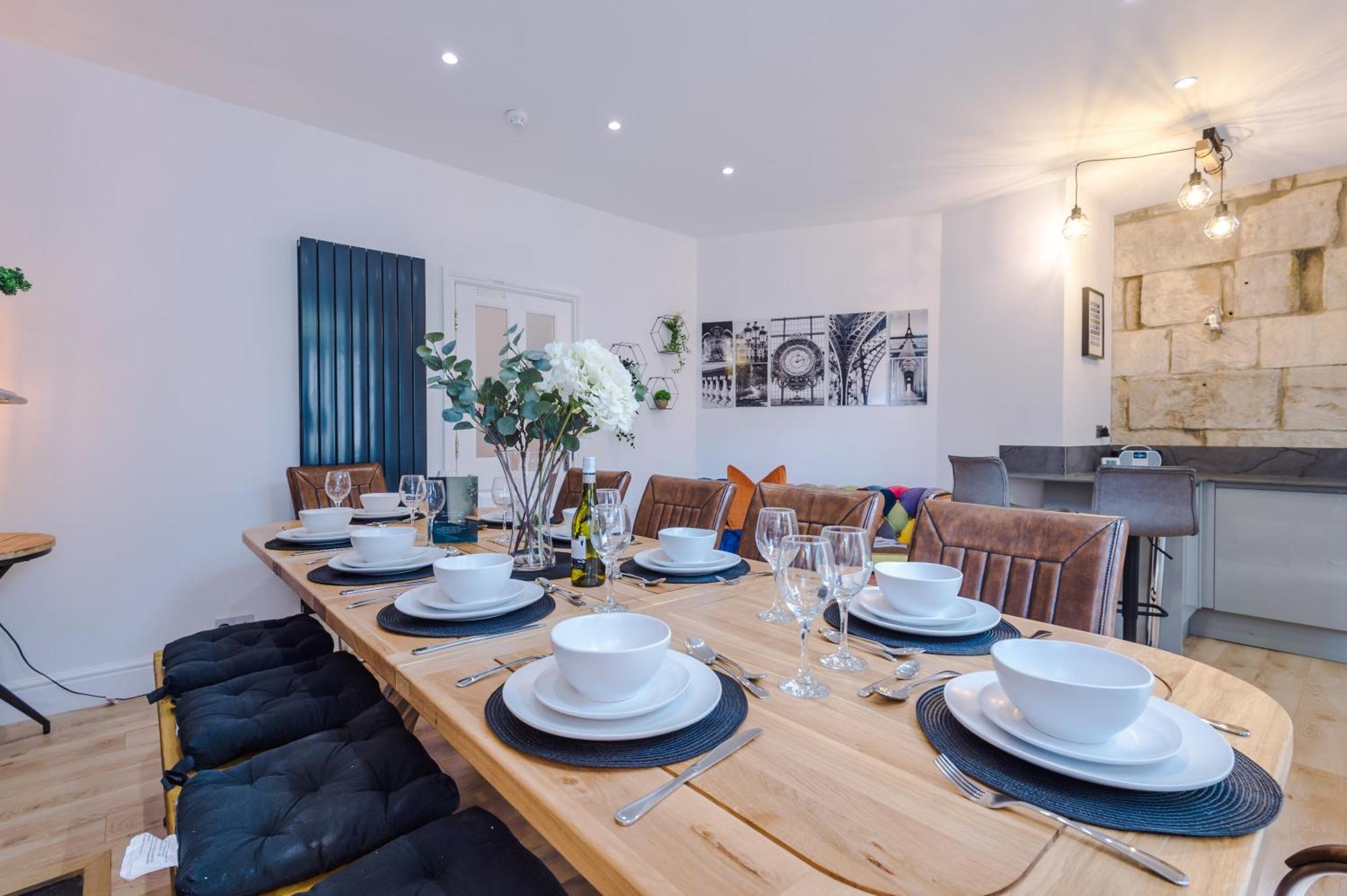 Incredible - Five Bedroom - 7 Actual Beds - 6 Bathroom House By Purestay - Central Bath With Parking Buitenkant foto