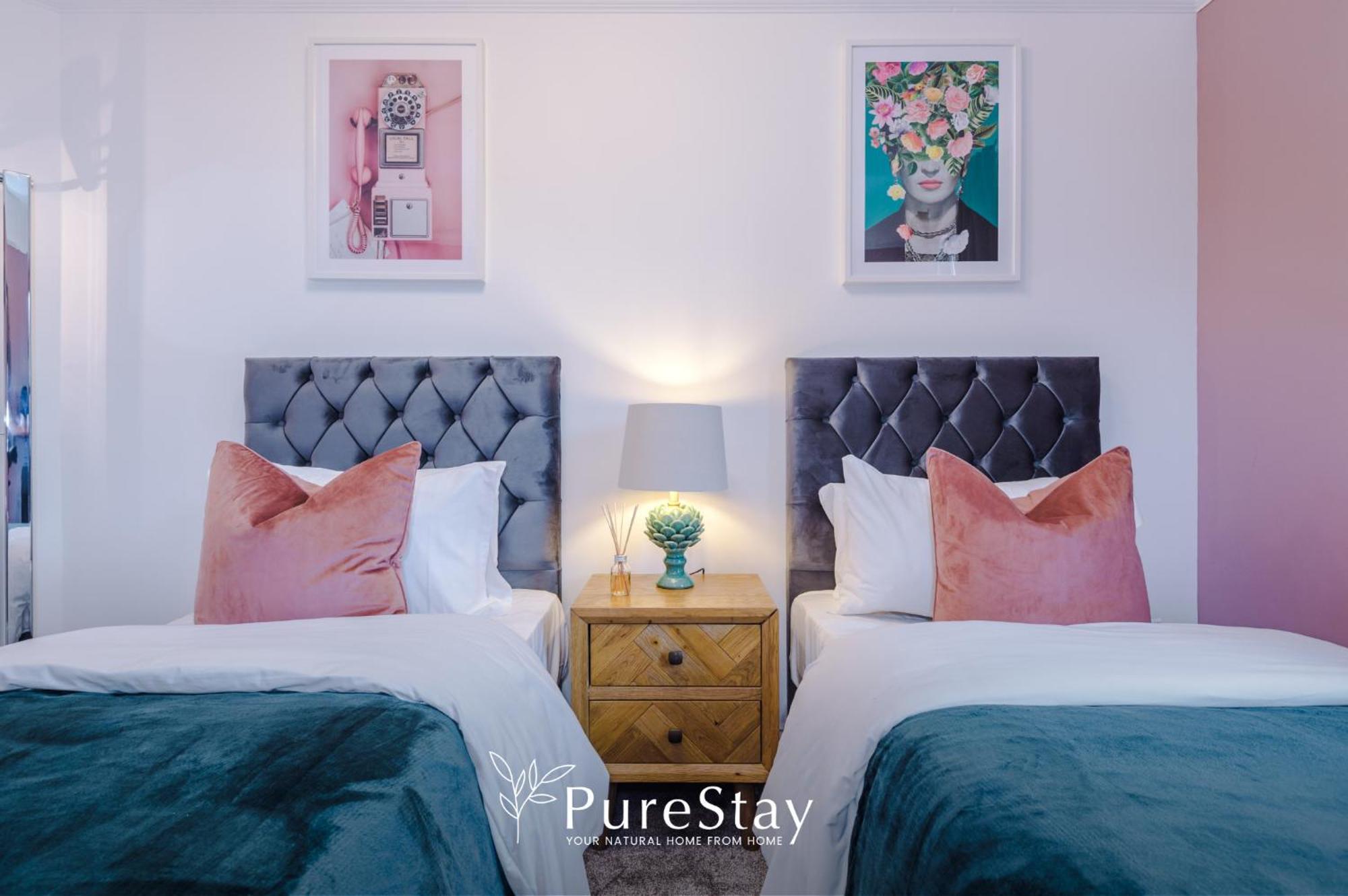 Incredible - Five Bedroom - 7 Actual Beds - 6 Bathroom House By Purestay - Central Bath With Parking Buitenkant foto
