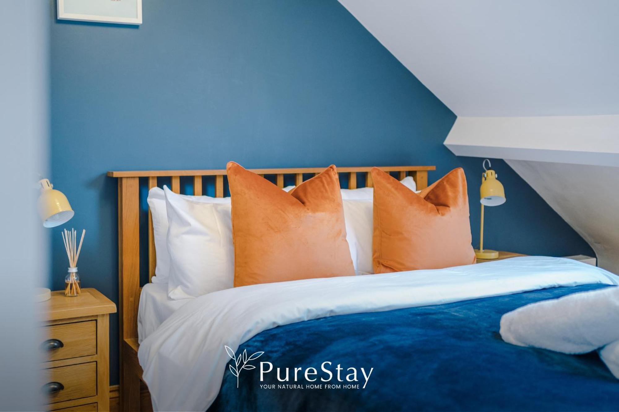 Incredible - Five Bedroom - 7 Actual Beds - 6 Bathroom House By Purestay - Central Bath With Parking Buitenkant foto